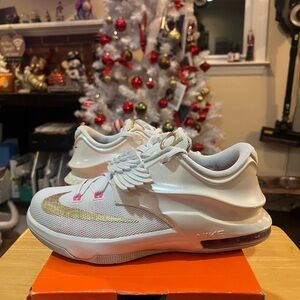 Nike KD 7 Aunt Pearl GS Size 4 Youth Unisex